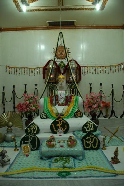 Shri Santram Mandir Radhu