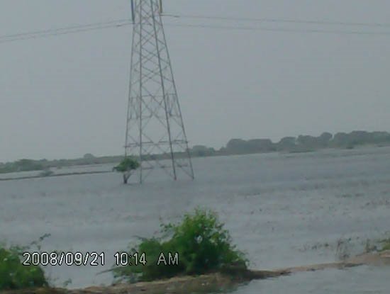 Flood Relief at Lakthar 2008