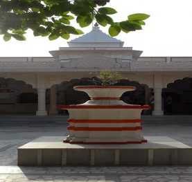 Shri Santram Mandir Kalsar
