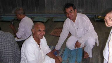 Brahmlin Pujya Narayandasji Maharaj no Bhandaro 2004